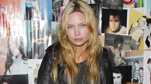 Daveigh Chase was an American actress and singer who passed away on June 16, 2026, at the age of 35 in Los Angeles, California. She rose to prominence as a highly accomplished child star in the early 2000s, leaving a lasting impact on pop culture by simultaneously bringing to life one of Disney's most beloved protagonists and one of horror cinema's most terrifying villains.