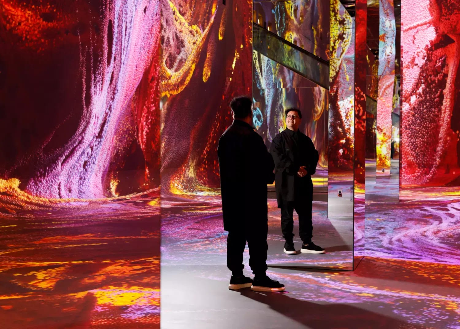 DATALAND is the world’s first permanent museum dedicated entirely to AI-generated art, located at The Grand LA in Downtown Los Angeles. Co-founded by media artist Refik Anadol and executive producer Efsun Erkılıç, the 25,000-square-foot institution officially opened to the public on June 20, 2026. Its groundbreaking inaugural exhibition, Machine Dreams: Rainforest, transforms vast environmental and ecological data sets into a living, ever-shifting digital ecosystem across five multi-sensory galleries.