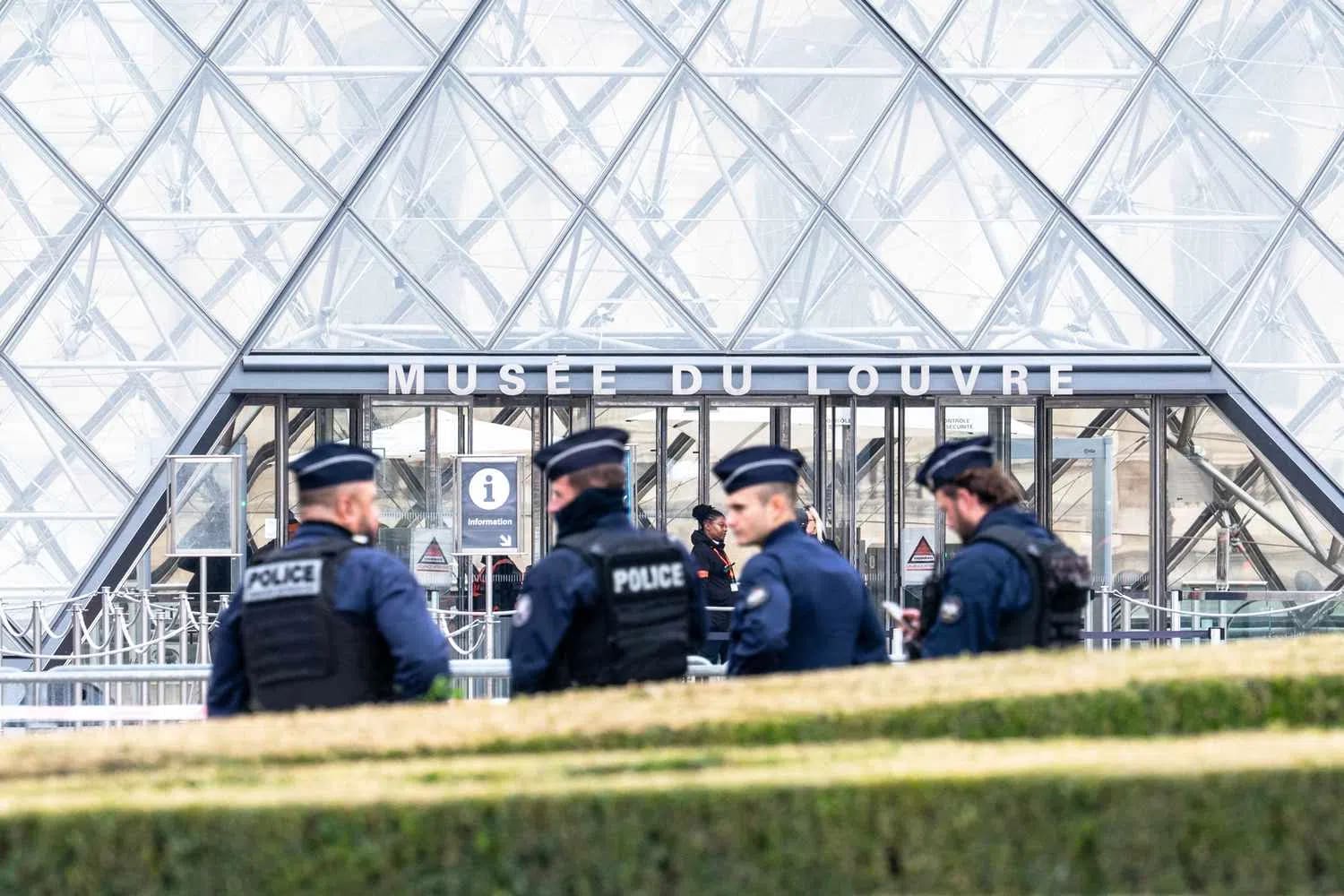 The 2025 Louvre Heist occurred on October 19, 2025, when a gang of thieves stole part of France's priceless crown jewels valued at €88 million ($102 million) from the historic Apollo Gallery. Executed in broad daylight shortly after the museum opened, it represents the first major art theft at the Musée du Louvre since 1998. Police officers in front of the Louvre Museum a few hours after the jewel burglary in October 2025.